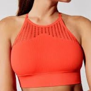NUX Finesse Crop